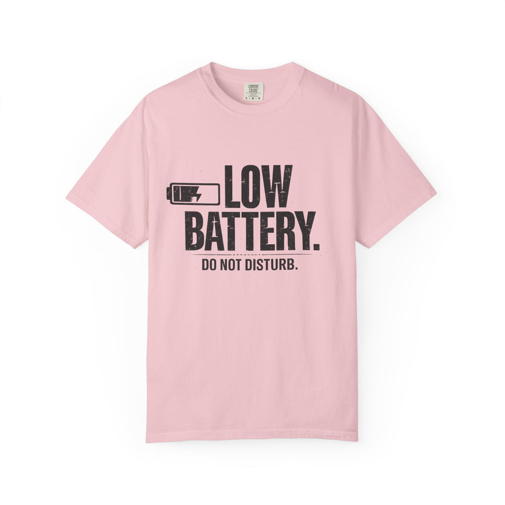 LOW BATTERY Do Not Disturb Graphic T-Shirt