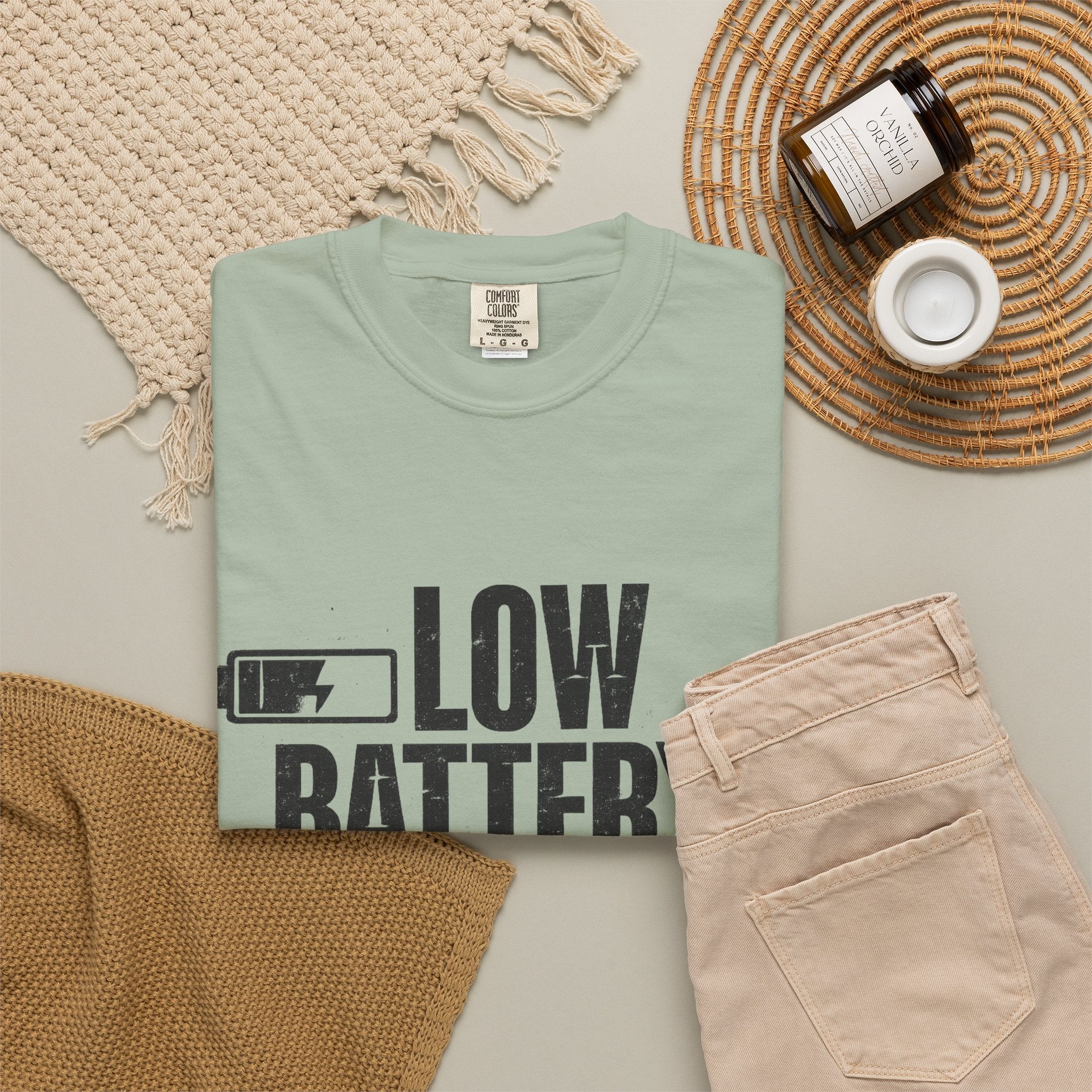 LOW BATTERY Do Not Disturb Graphic T-Shirt