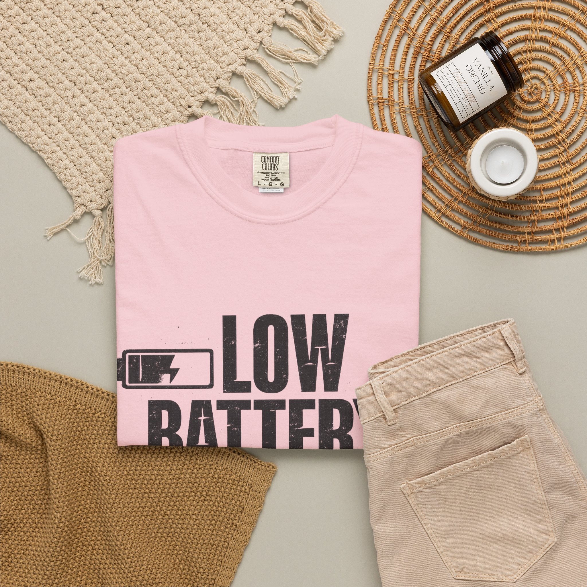 LOW BATTERY Do Not Disturb Graphic T-Shirt