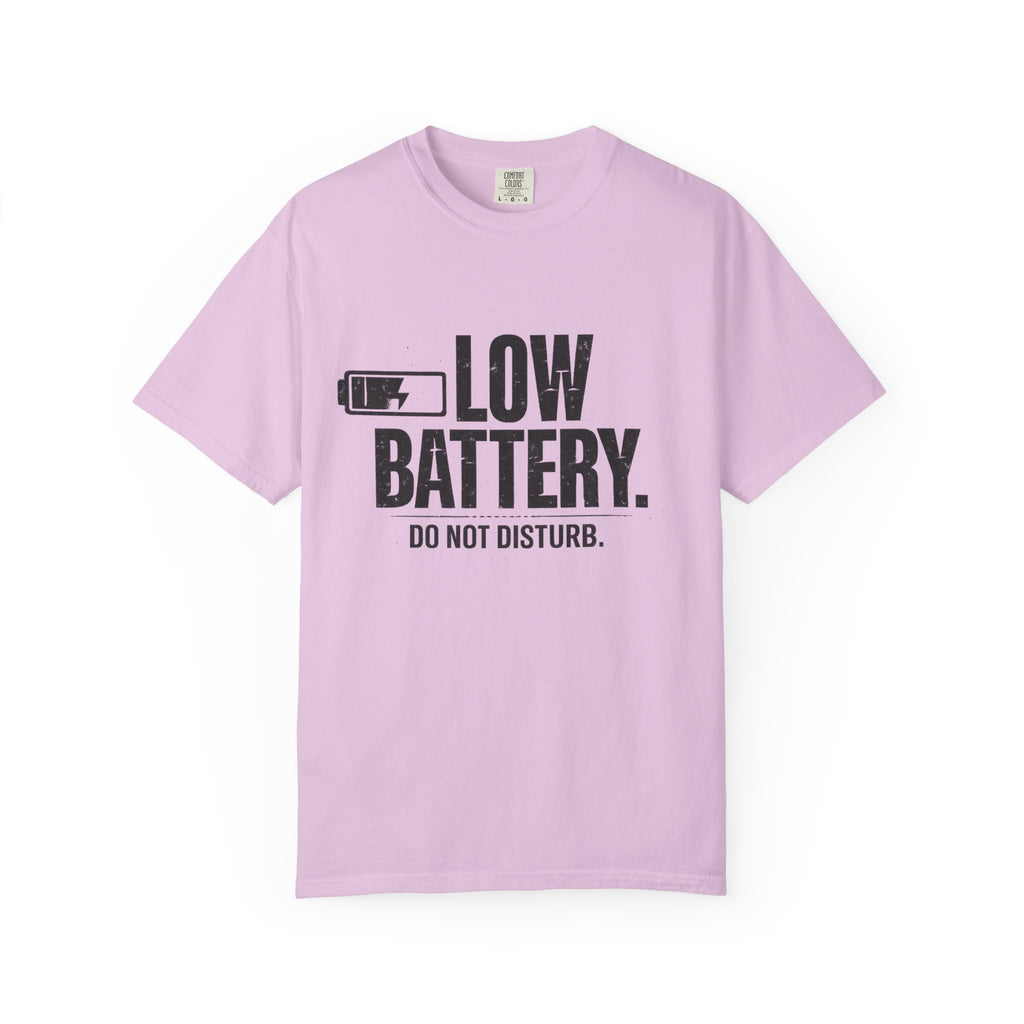 LOW BATTERY Do Not Disturb Graphic T-Shirt