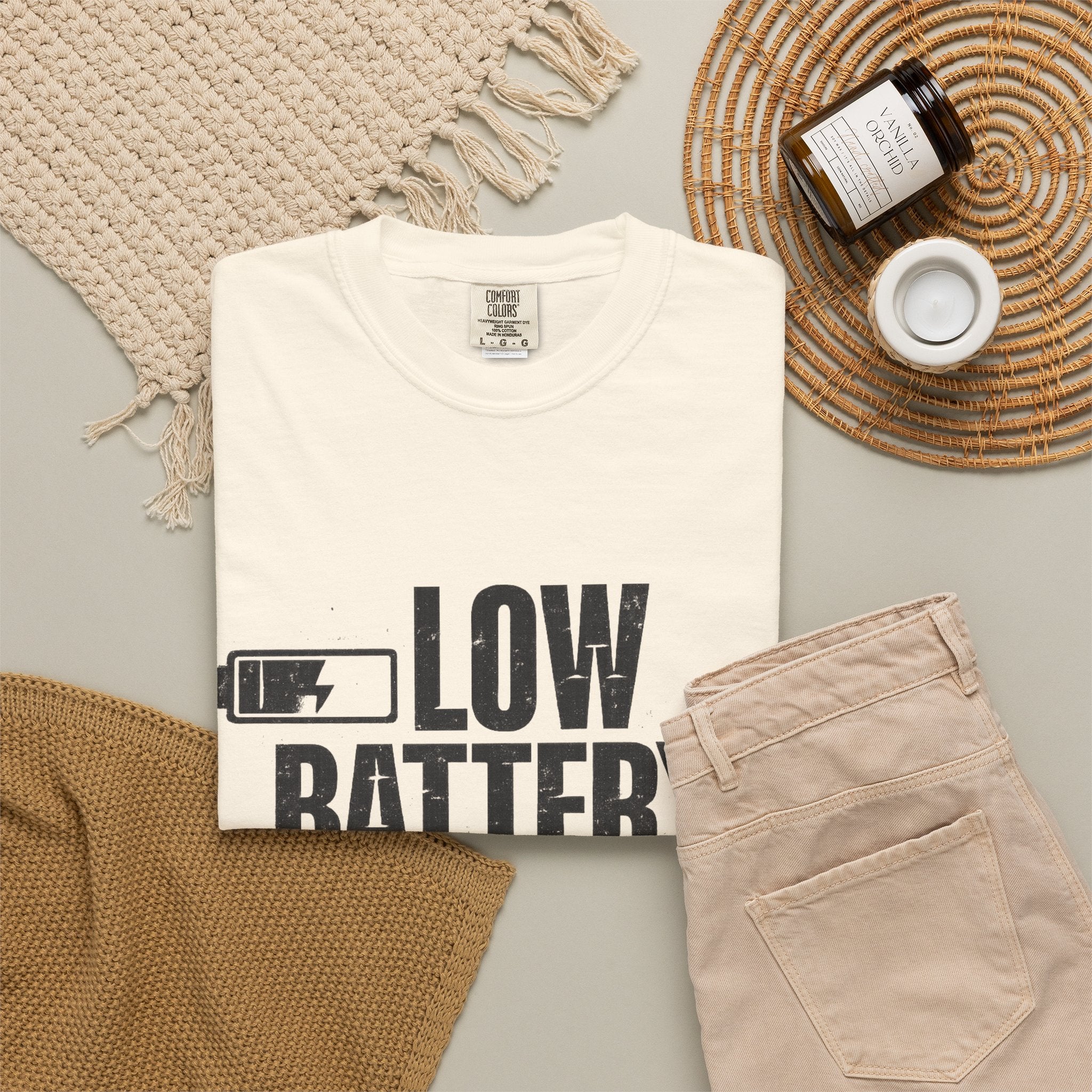 LOW BATTERY Do Not Disturb Graphic T-Shirt