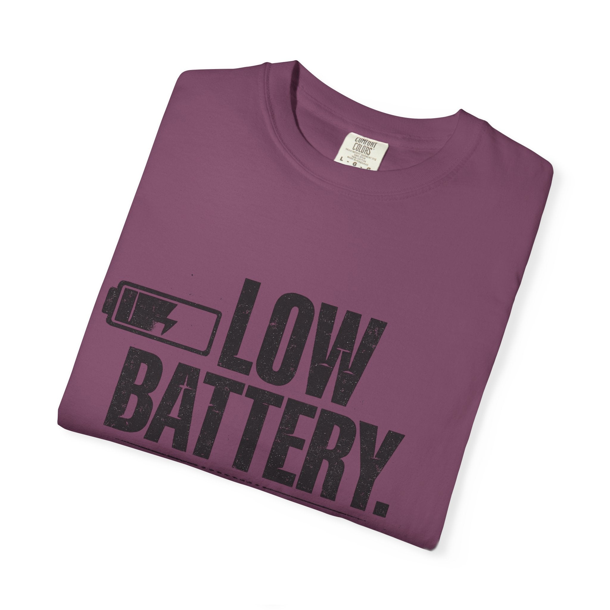 LOW BATTERY Do Not Disturb Graphic T-Shirt