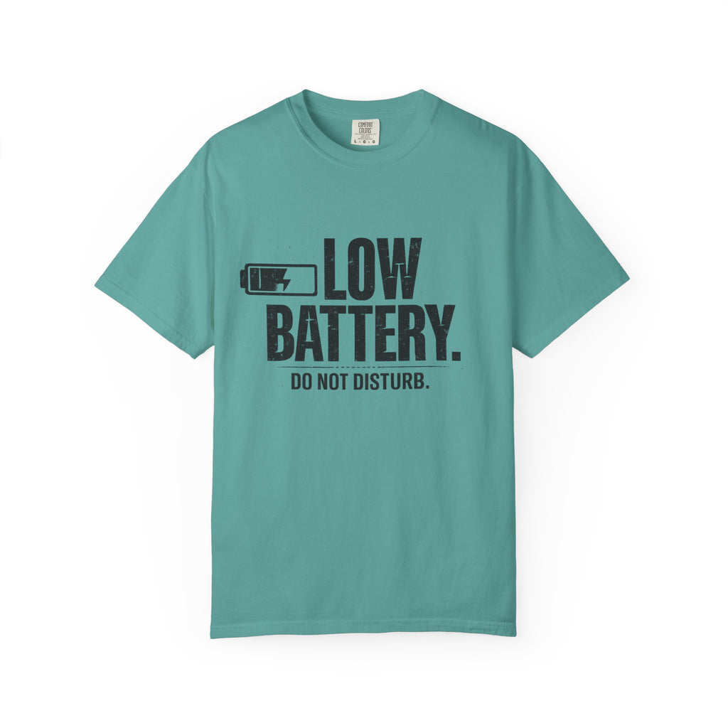 LOW BATTERY Do Not Disturb Graphic T-Shirt