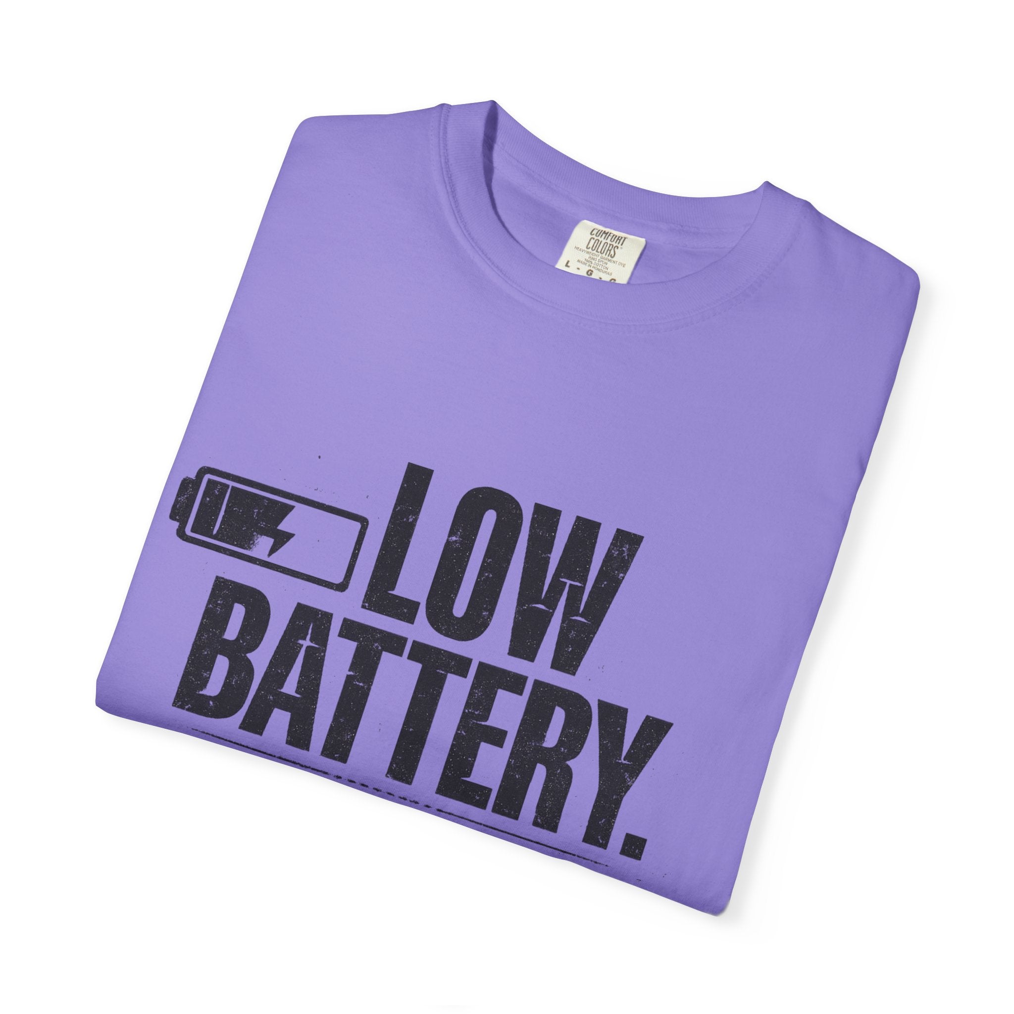 LOW BATTERY Do Not Disturb Graphic T-Shirt