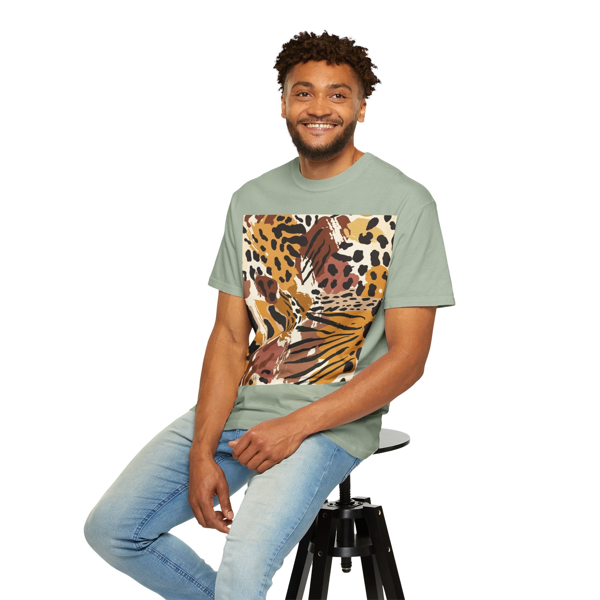 Leopard Print Graphic T-Shirt