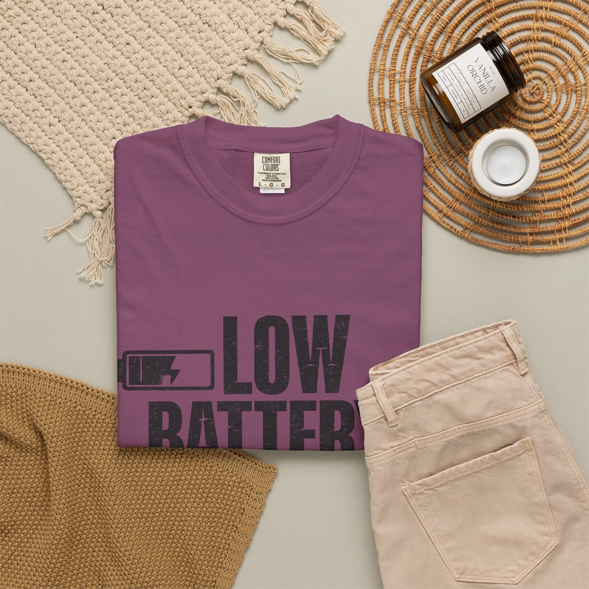 LOW BATTERY Do Not Disturb Graphic T-Shirt