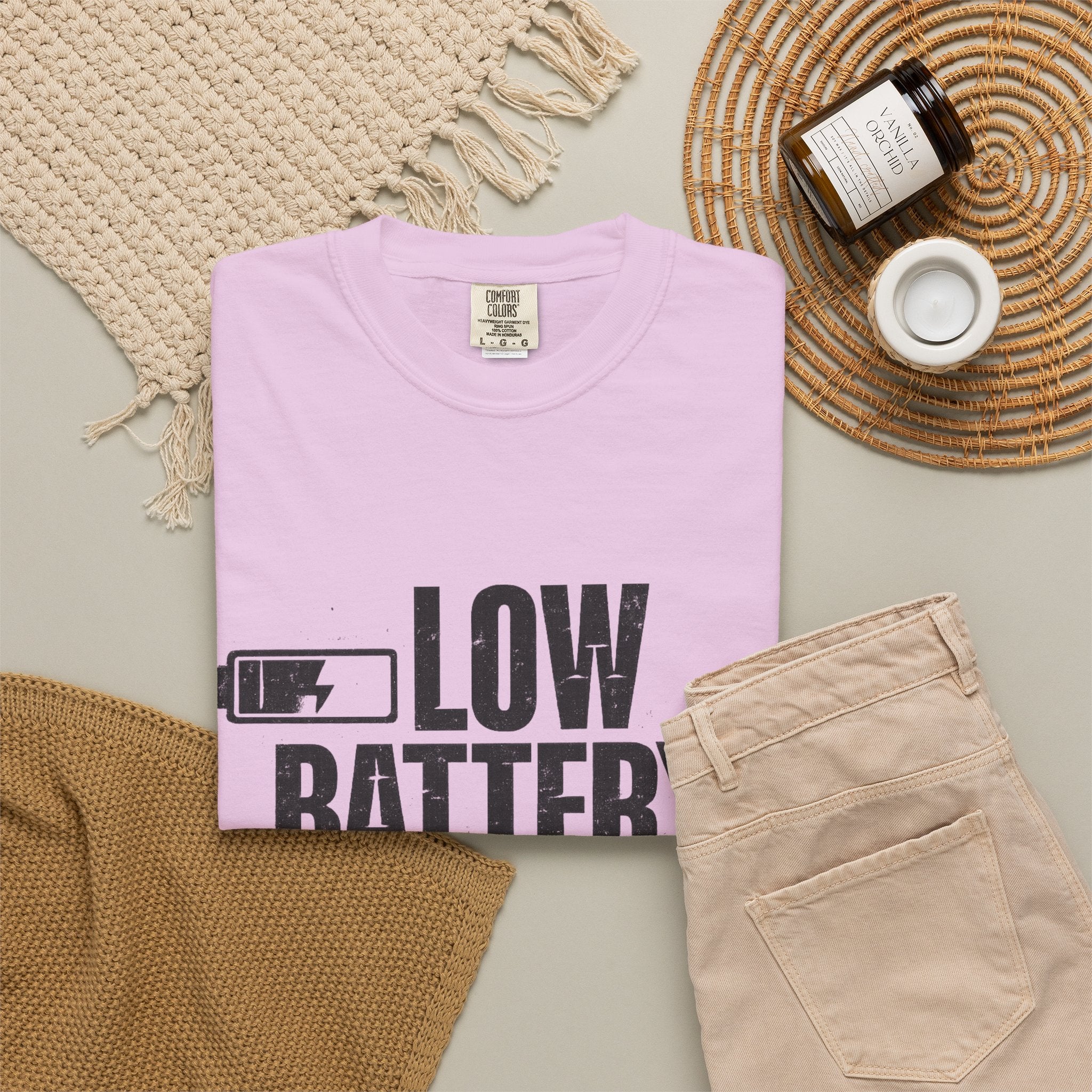 LOW BATTERY Do Not Disturb Graphic T-Shirt
