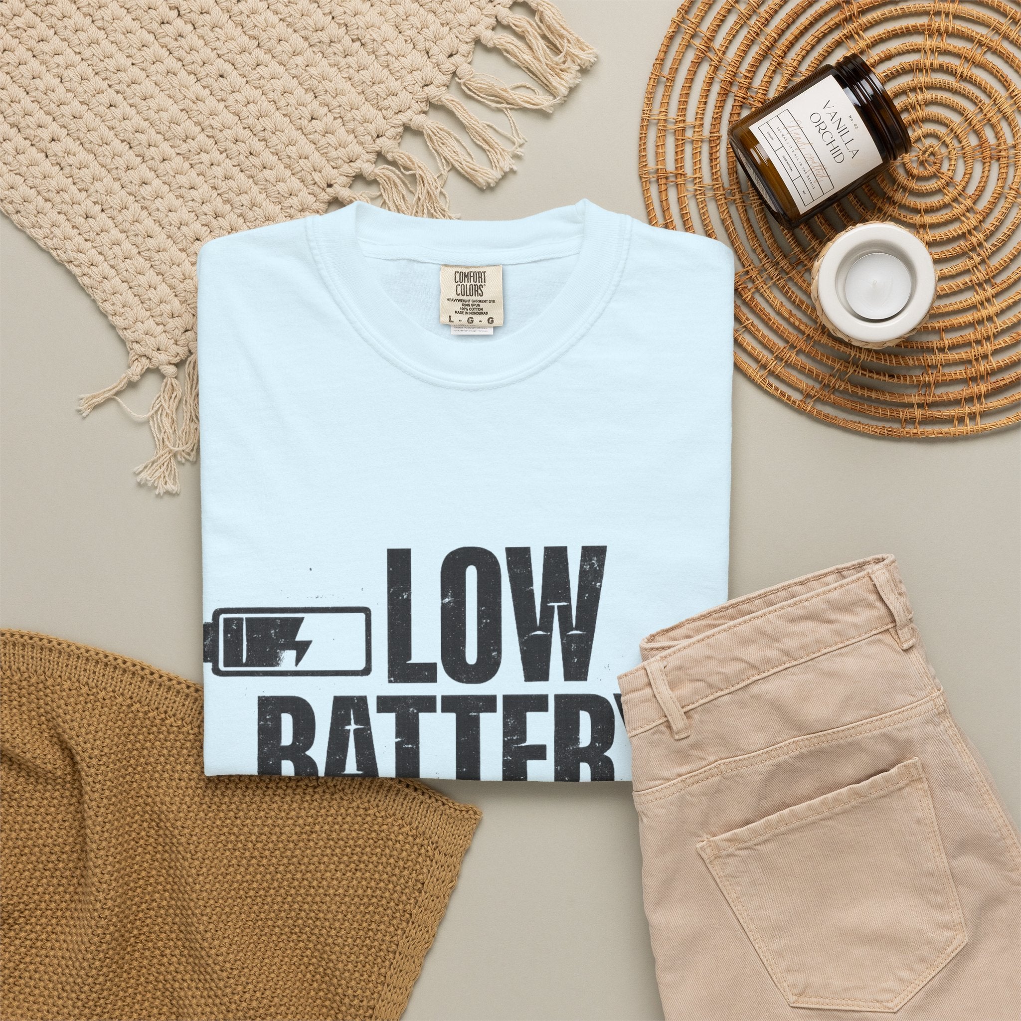 LOW BATTERY Do Not Disturb Graphic T-Shirt