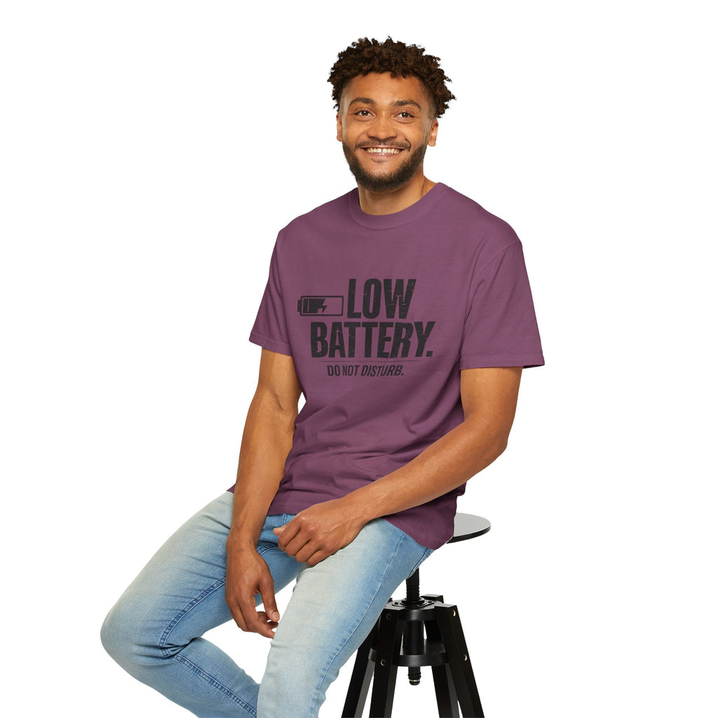 LOW BATTERY Do Not Disturb Graphic T-Shirt