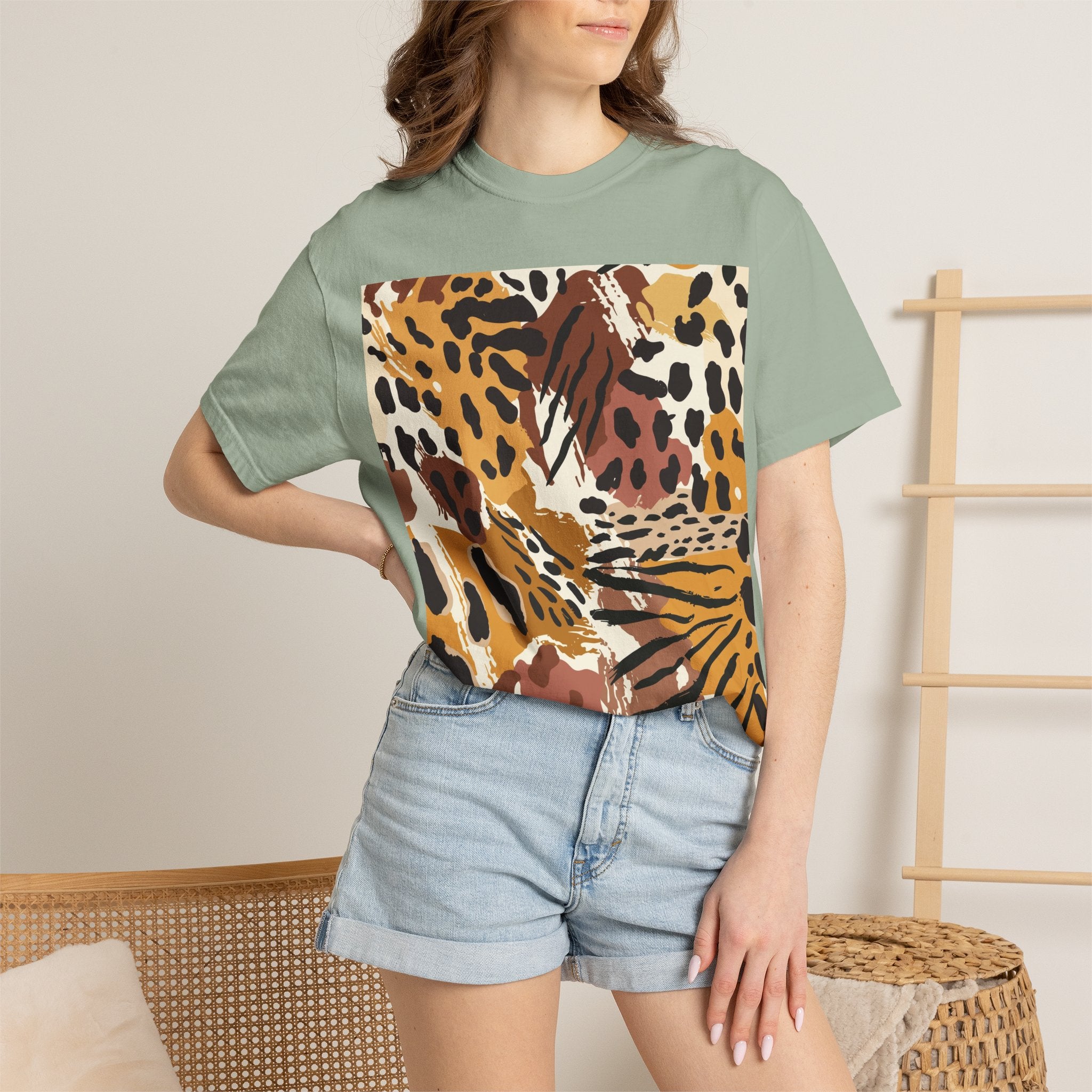 Leopard Print Graphic T-Shirt