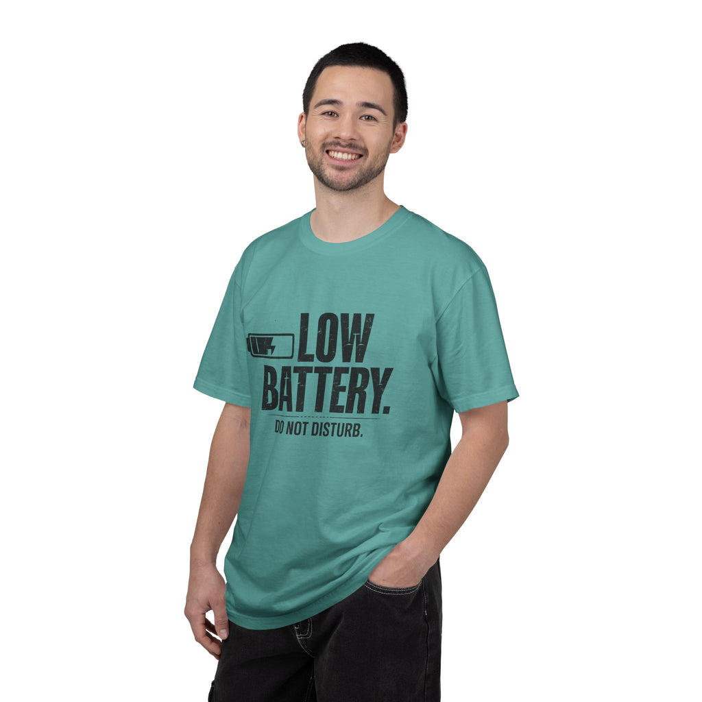 LOW BATTERY Do Not Disturb Graphic T-Shirt