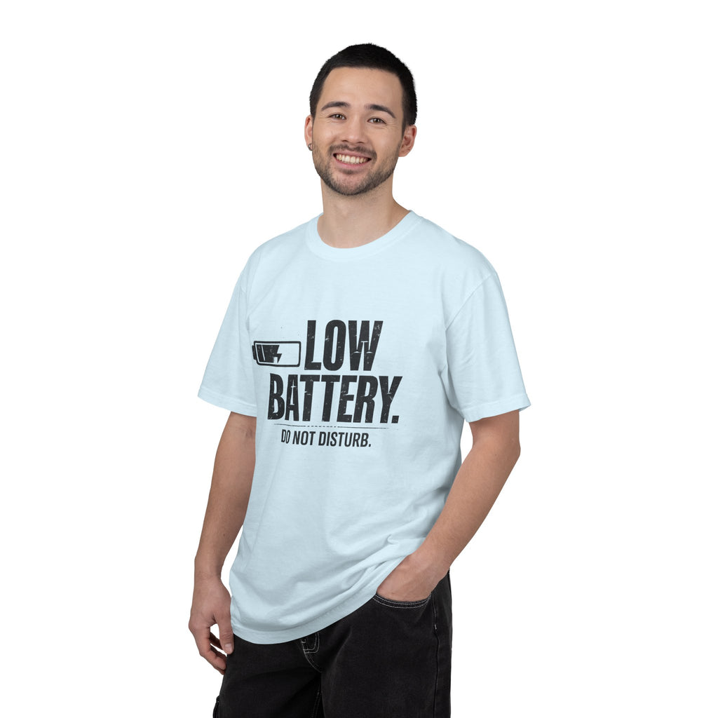 LOW BATTERY Do Not Disturb Graphic T-Shirt