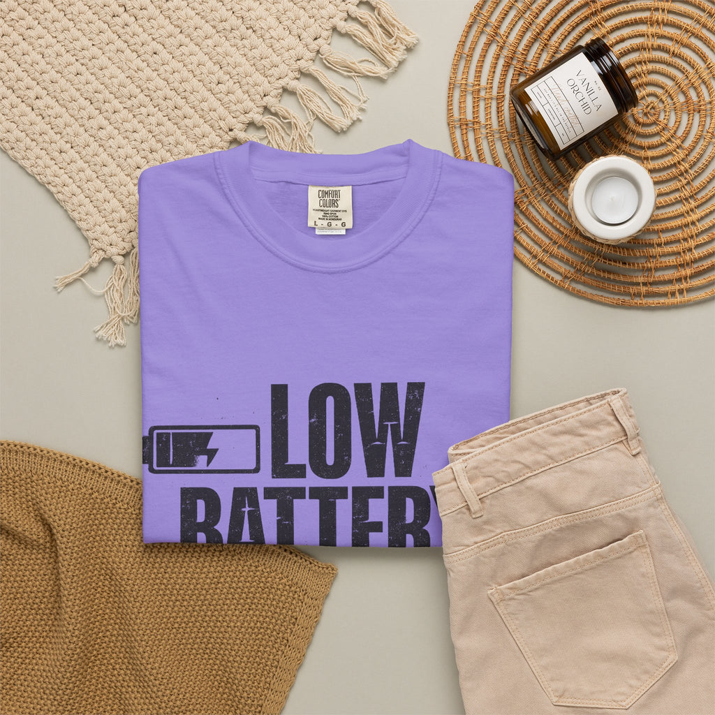 LOW BATTERY Do Not Disturb Graphic T-Shirt