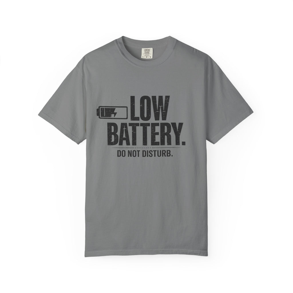 LOW BATTERY Do Not Disturb Graphic T-Shirt